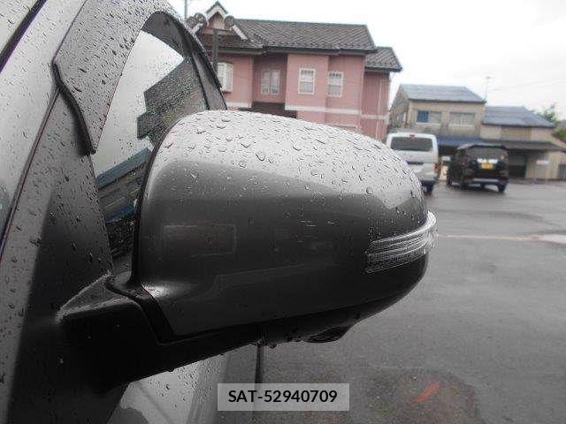 Mitsubishi OUTLANDER PHEV 2013-11 7619110-28