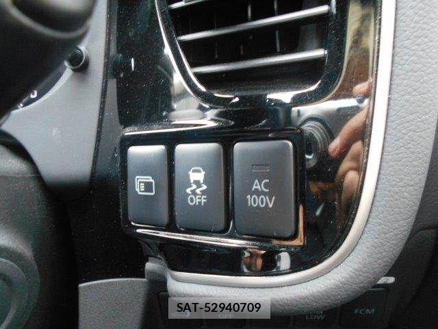 Mitsubishi OUTLANDER PHEV 2013-11 7619110-8