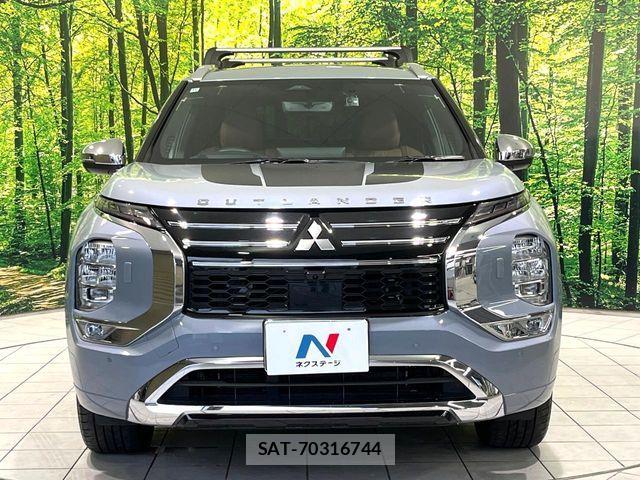Mitsubishi OUTLANDER PHEV 2024-11 7726992-14