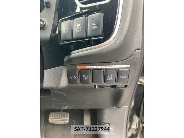 Mitsubishi OUTLANDER PHEV 2013-12 7727024-11