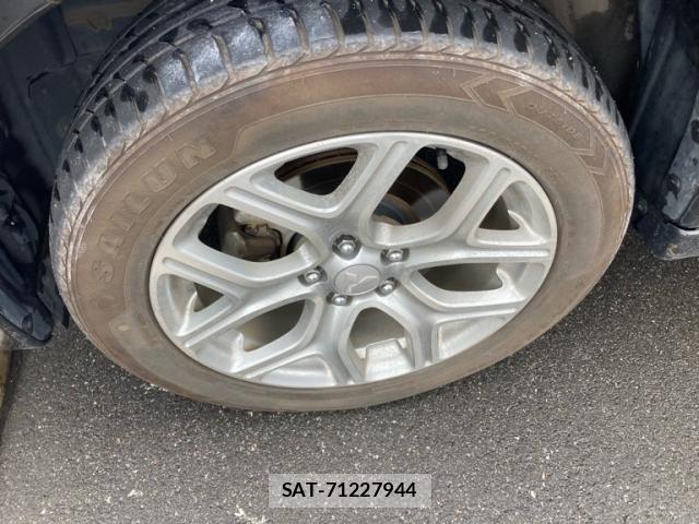 Mitsubishi OUTLANDER PHEV 2013-12 7727024-7