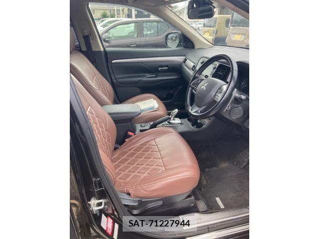 Mitsubishi OUTLANDER PHEV 2013-12 7727024-8