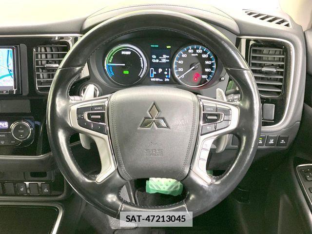 Mitsubishi OUTLANDER PHEV 2018-07 7727014-10