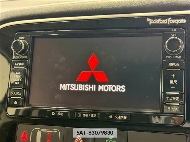 Mitsubishi OUTLANDER PHEV 2016-06 7727021-17