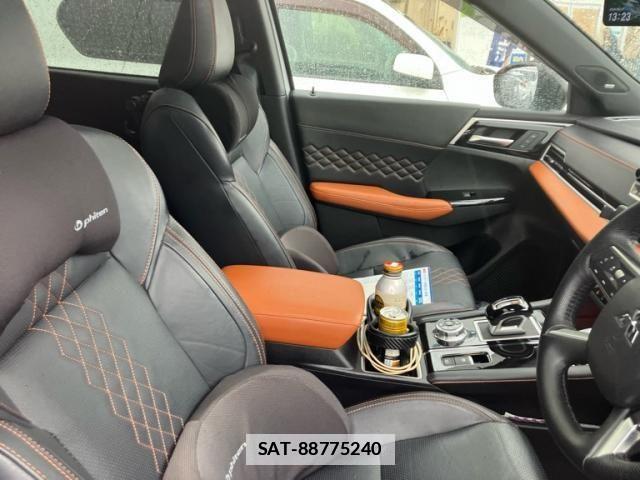 Mitsubishi OUTLANDER PHEV 2023-01 7726997-16