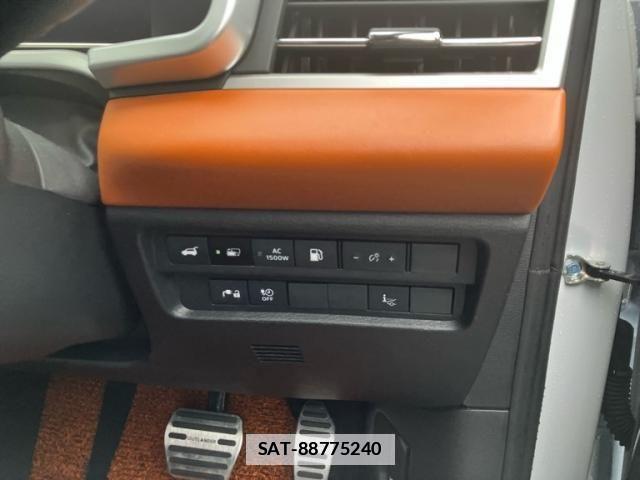 Mitsubishi OUTLANDER PHEV 2023-01 7726997-18