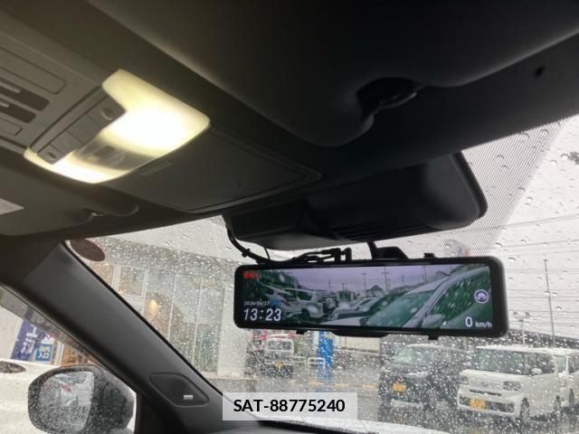 Mitsubishi OUTLANDER PHEV 2023-01 7726997-20