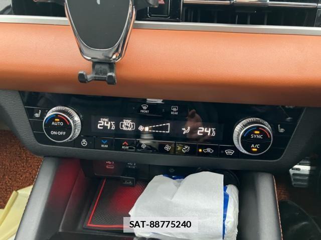 Mitsubishi OUTLANDER PHEV 2023-01 7726997-28