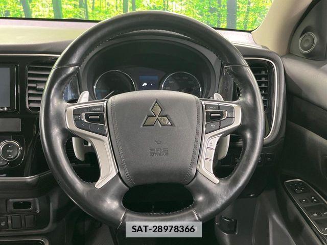 Mitsubishi OUTLANDER PHEV 2016-11 7727019-10