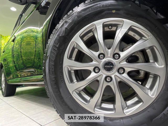Mitsubishi OUTLANDER PHEV 2016-11 7727019-12