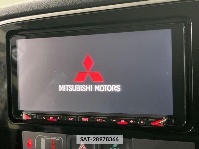 Mitsubishi OUTLANDER PHEV 2016-11 7727019-2