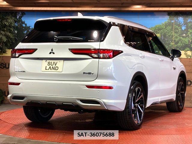 Mitsubishi OUTLANDER PHEV 2022-05 7788087-16