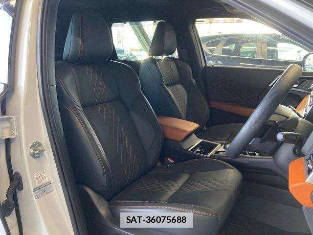 Mitsubishi OUTLANDER PHEV 2022-05 7788087-7