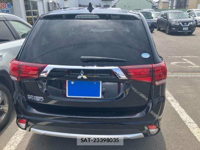Mitsubishi OUTLANDER PHEV 2015-07 7788072-3