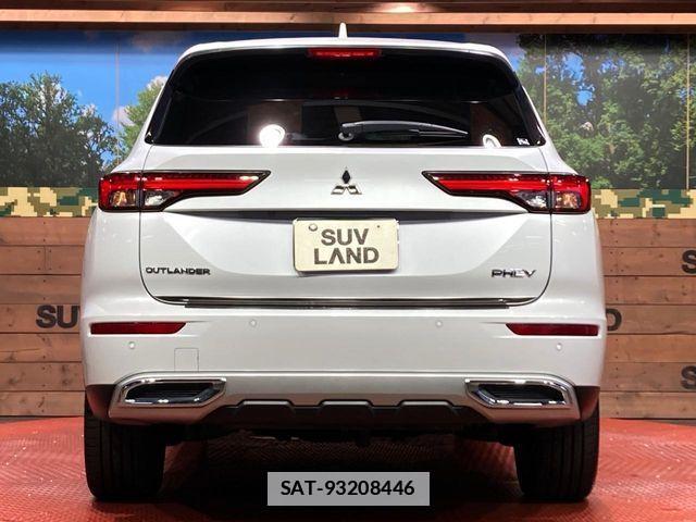 Mitsubishi OUTLANDER PHEV 2022-03 7788079-14
