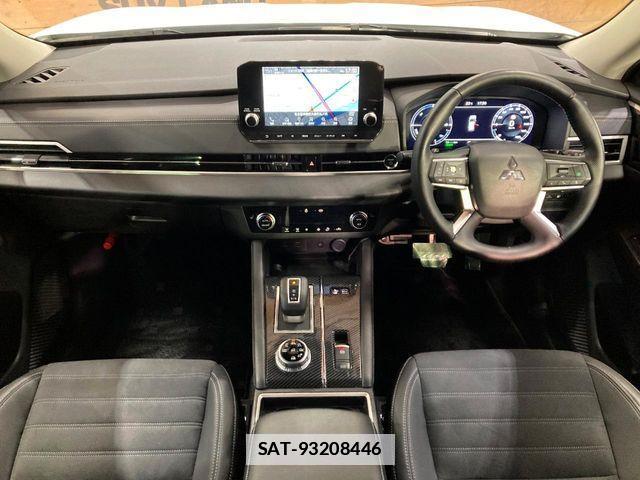 Mitsubishi OUTLANDER PHEV 2022-03 7788079-1