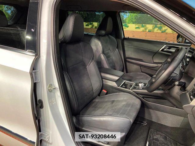 Mitsubishi OUTLANDER PHEV 2022-03 7788079-7