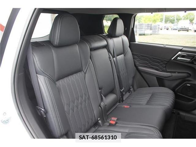 Mitsubishi OUTLANDER PHEV 2024-11 7788092-18