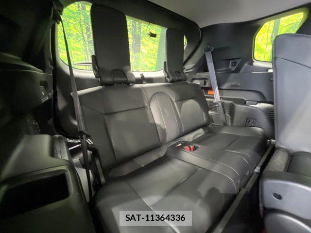 Mitsubishi OUTLANDER PHEV 2023-04 7788086-9