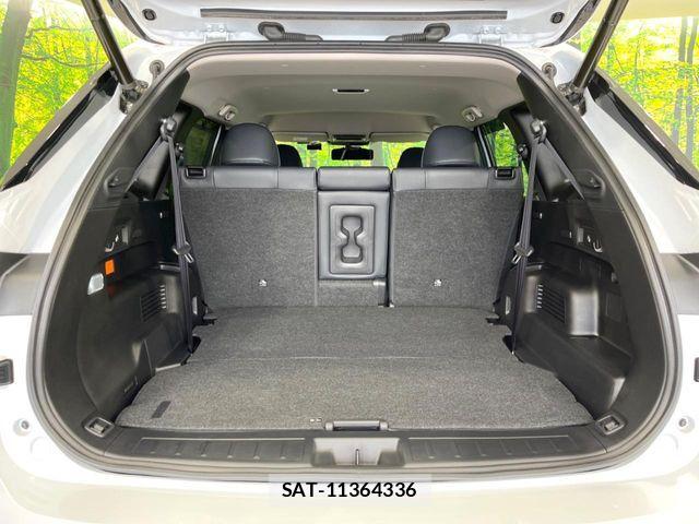 Mitsubishi OUTLANDER PHEV 2023-04 7788086-10