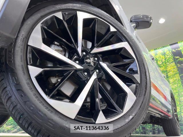 Mitsubishi OUTLANDER PHEV 2023-04 7788086-13