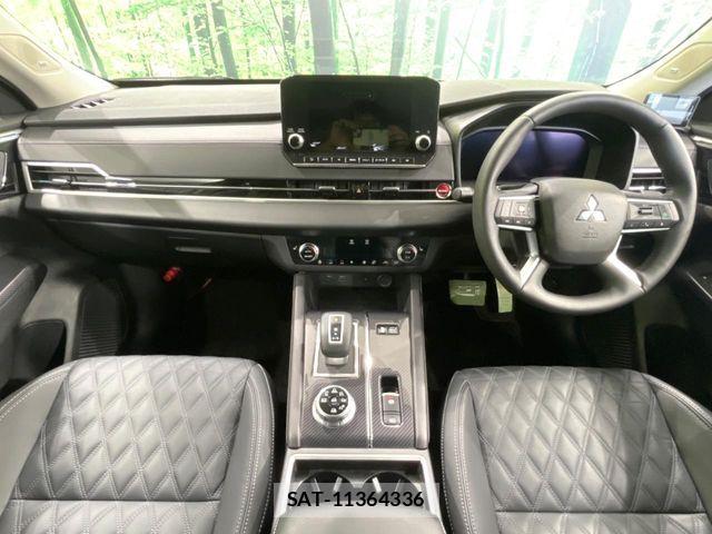 Mitsubishi OUTLANDER PHEV 2023-04 7788086-1