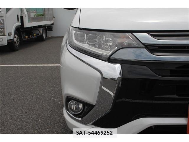 Mitsubishi OUTLANDER PHEV 2015-07 7788076-21