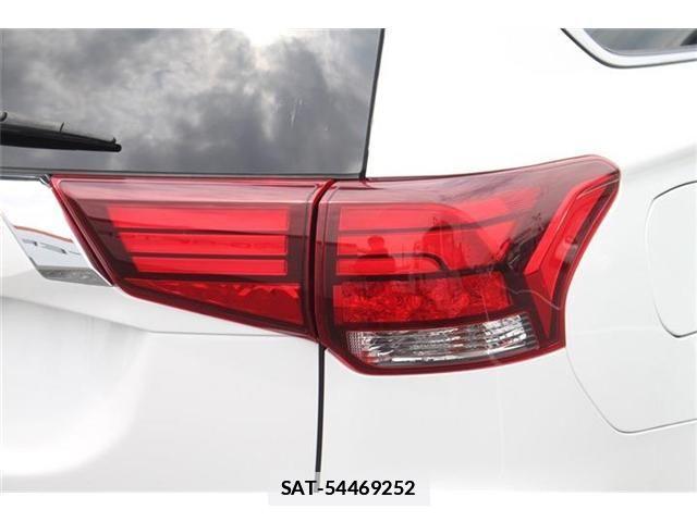 Mitsubishi OUTLANDER PHEV 2015-07 7788076-29