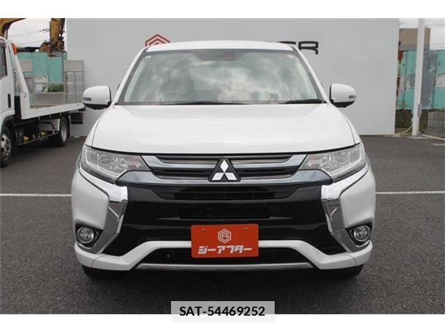 Mitsubishi OUTLANDER PHEV 2015-07 7788076-8