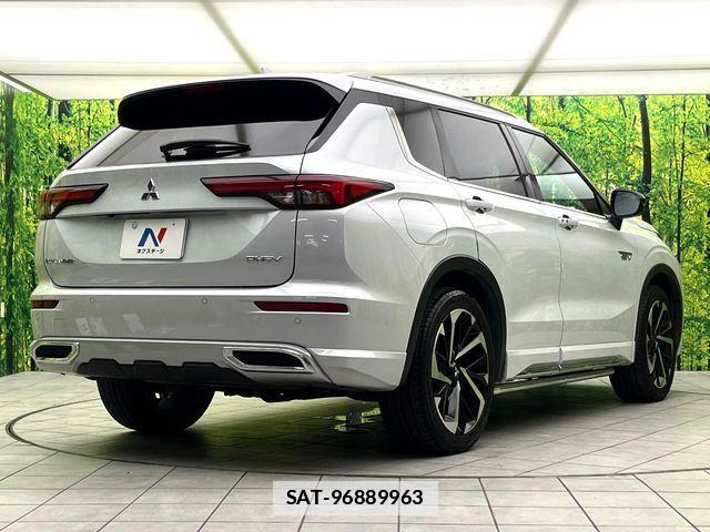 Mitsubishi OUTLANDER PHEV 2022-03 7878690-18