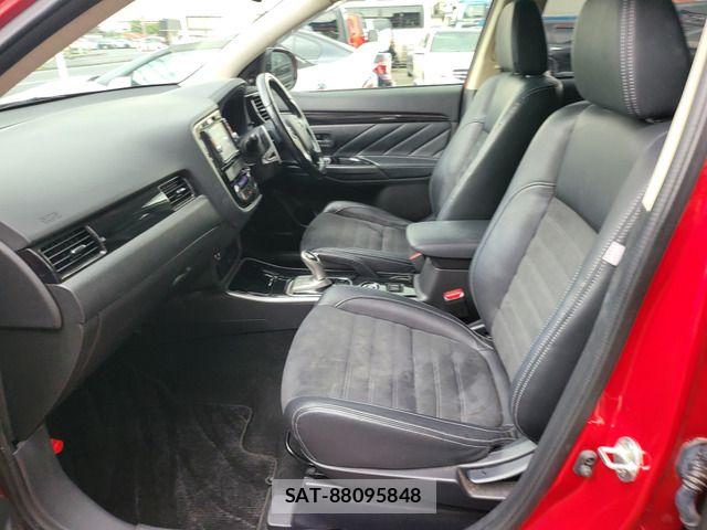 Mitsubishi OUTLANDER PHEV 2015-08 7878703-7
