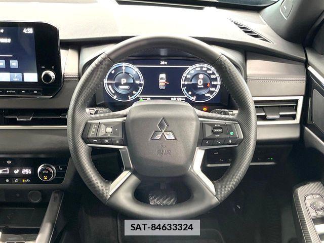 Mitsubishi OUTLANDER PHEV 2023-05 7878688-10