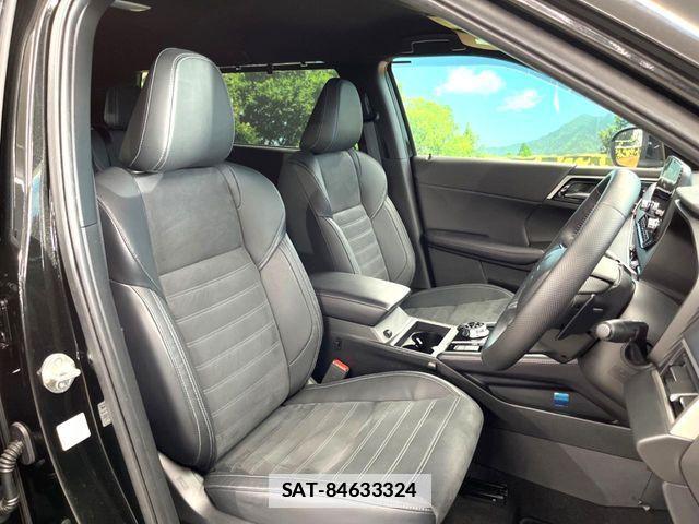 Mitsubishi OUTLANDER PHEV 2023-05 7878688-7