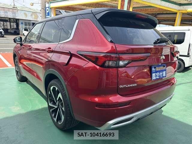 Mitsubishi OUTLANDER PHEV 2024-01 7878686-3