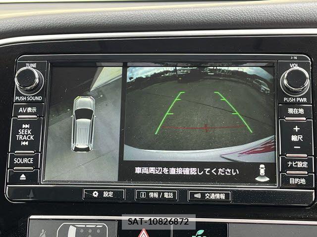 Mitsubishi OUTLANDER PHEV 2018-10 7878701-10