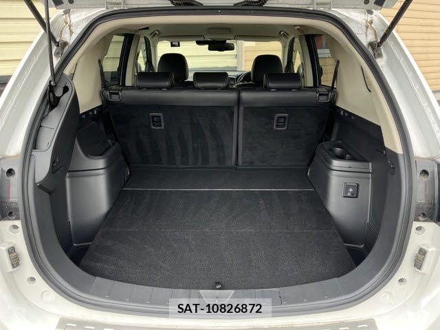 Mitsubishi OUTLANDER PHEV 2018-10 7878701-20