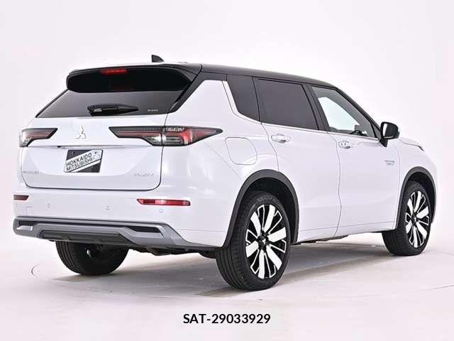Mitsubishi OUTLANDER PHEV 2025-05 7878684-19