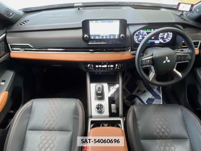 Mitsubishi OUTLANDER PHEV 2022-03 7878689-1
