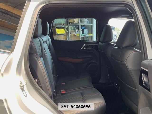Mitsubishi OUTLANDER PHEV 2022-03 7878689-7
