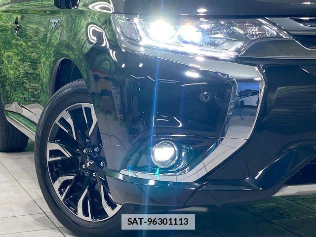 Mitsubishi OUTLANDER PHEV 2017-11 7878702-11