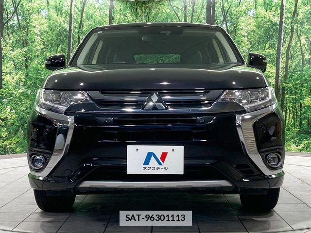 Mitsubishi OUTLANDER PHEV 2017-11 7878702-13