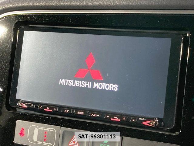 Mitsubishi OUTLANDER PHEV 2017-11 7878702-2