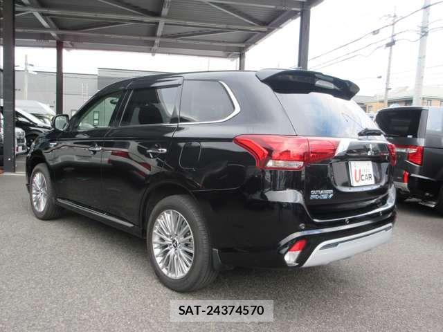 Mitsubishi OUTLANDER PHEV 2020-11 7878699-9