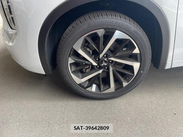 Mitsubishi OUTLANDER PHEV 2024-03 7878685-8