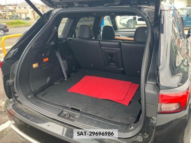 Mitsubishi OUTLANDER PHEV 2023-08 7878692-22