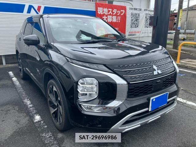 Mitsubishi OUTLANDER PHEV 2023-08 7878692-3
