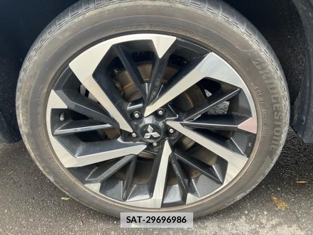 Mitsubishi OUTLANDER PHEV 2023-08 7878692-8