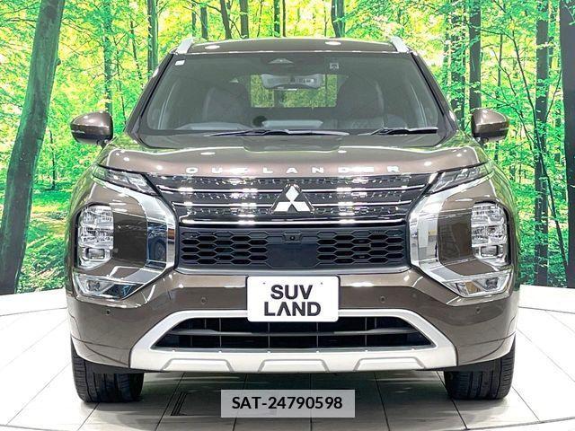 Mitsubishi OUTLANDER PHEV 2023-03 7903207-14