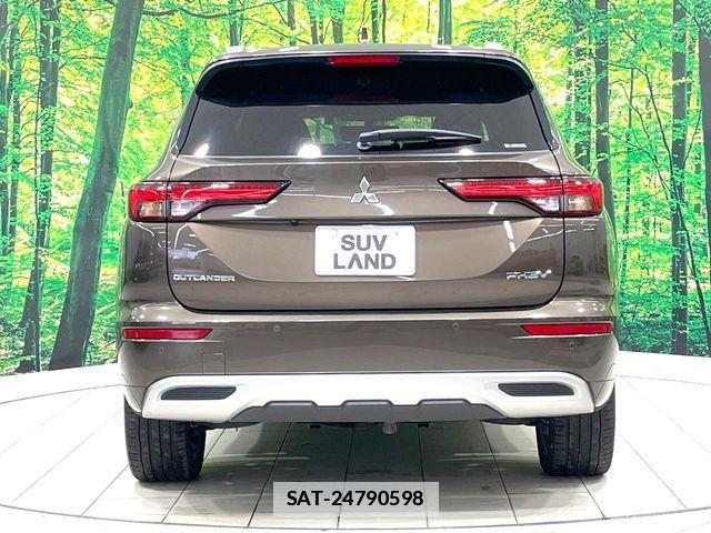 Mitsubishi OUTLANDER PHEV 2023-03 7903207-15