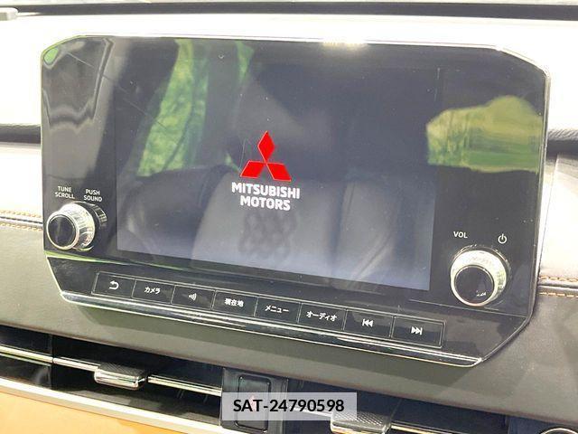 Mitsubishi OUTLANDER PHEV 2023-03 7903207-2